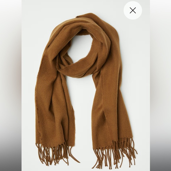 H&M Woven Scarf (Tan) - Picture 2 of 5